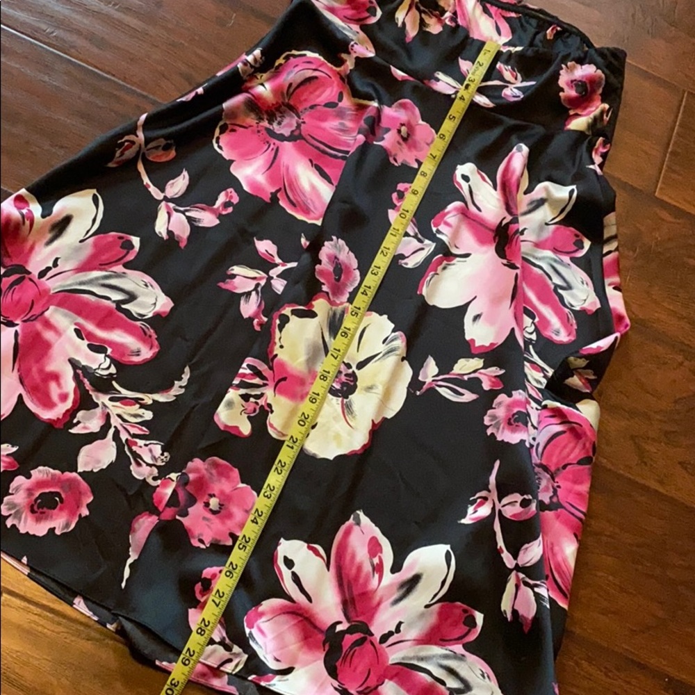 🌹🌺🌷Beautiful The Limited summer dress - Picture 7 of 9